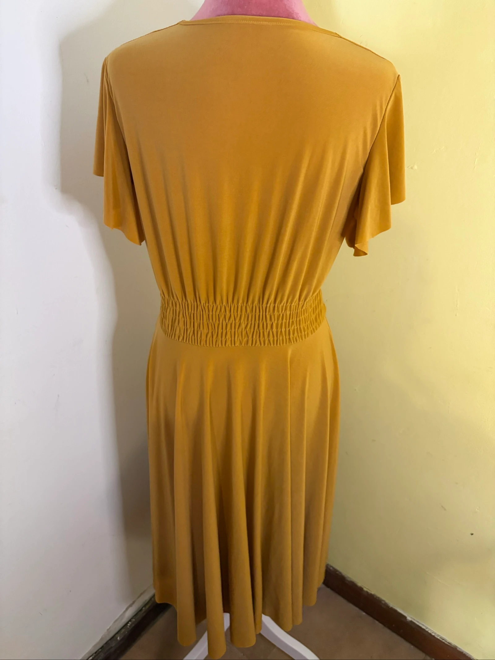 Vestido godé Cruzado no decote  – photo 5